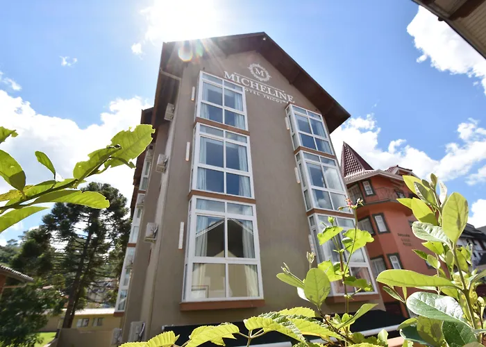 Micheline Hotel Tricot - Ao Lado Da Rua Coberta Gramado